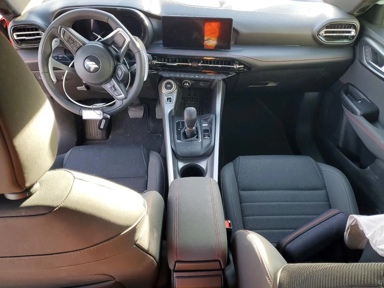 Dodge Hornet - фото 8