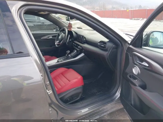 Dodge Hornet - фото 1