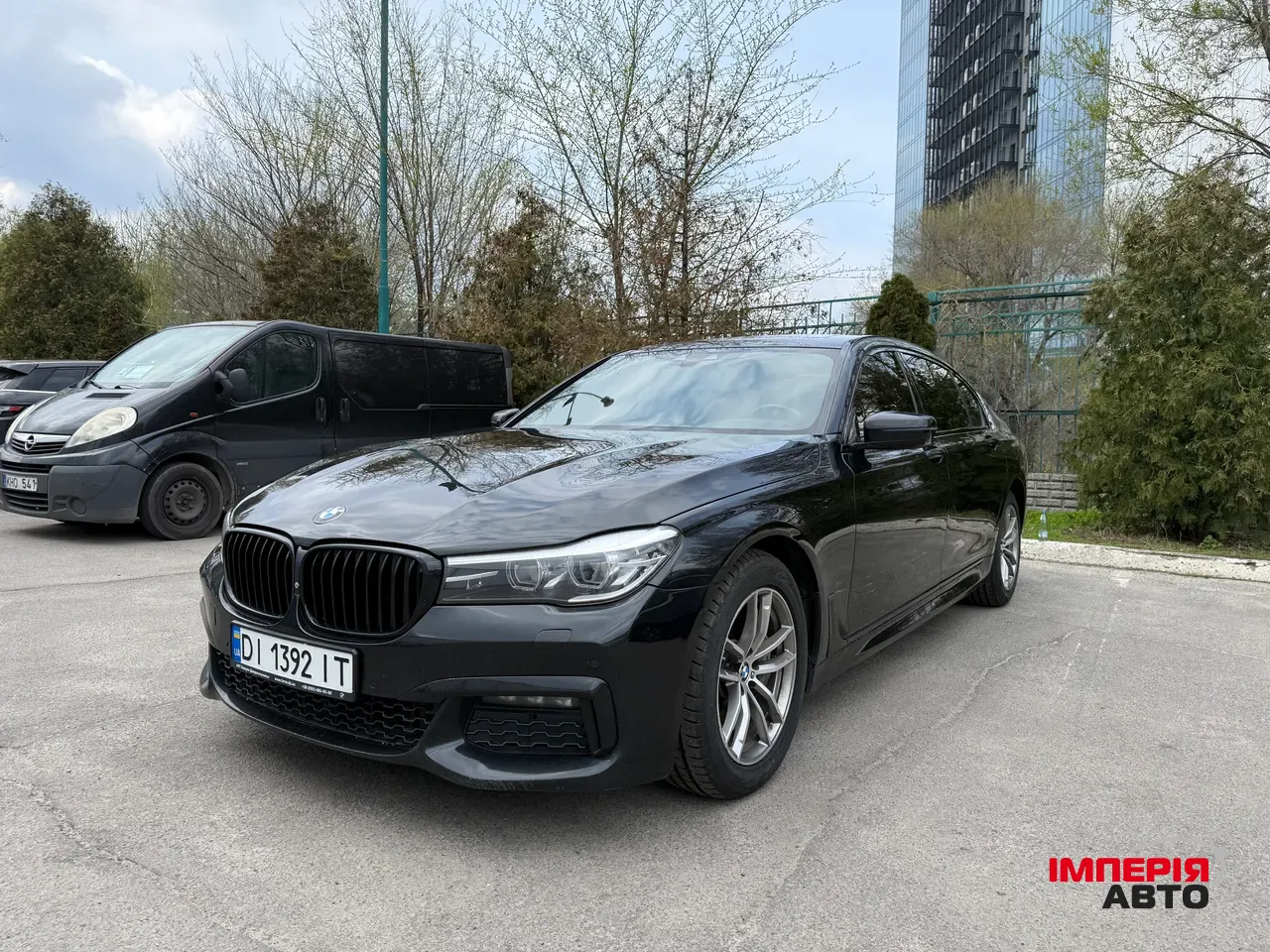 BMW 7 серії - фото 1