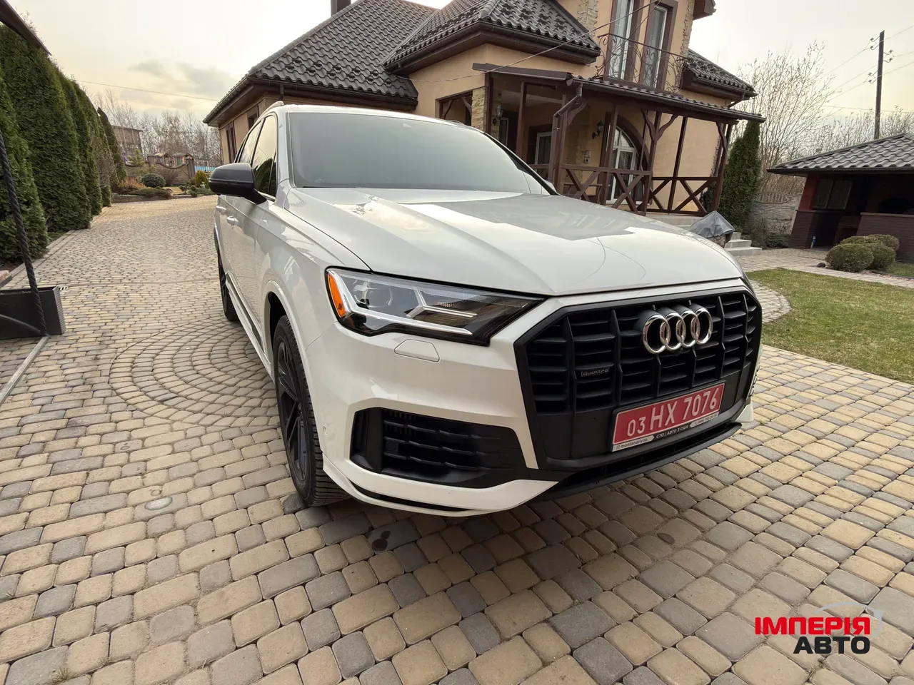 Audi Q7 - фото 20