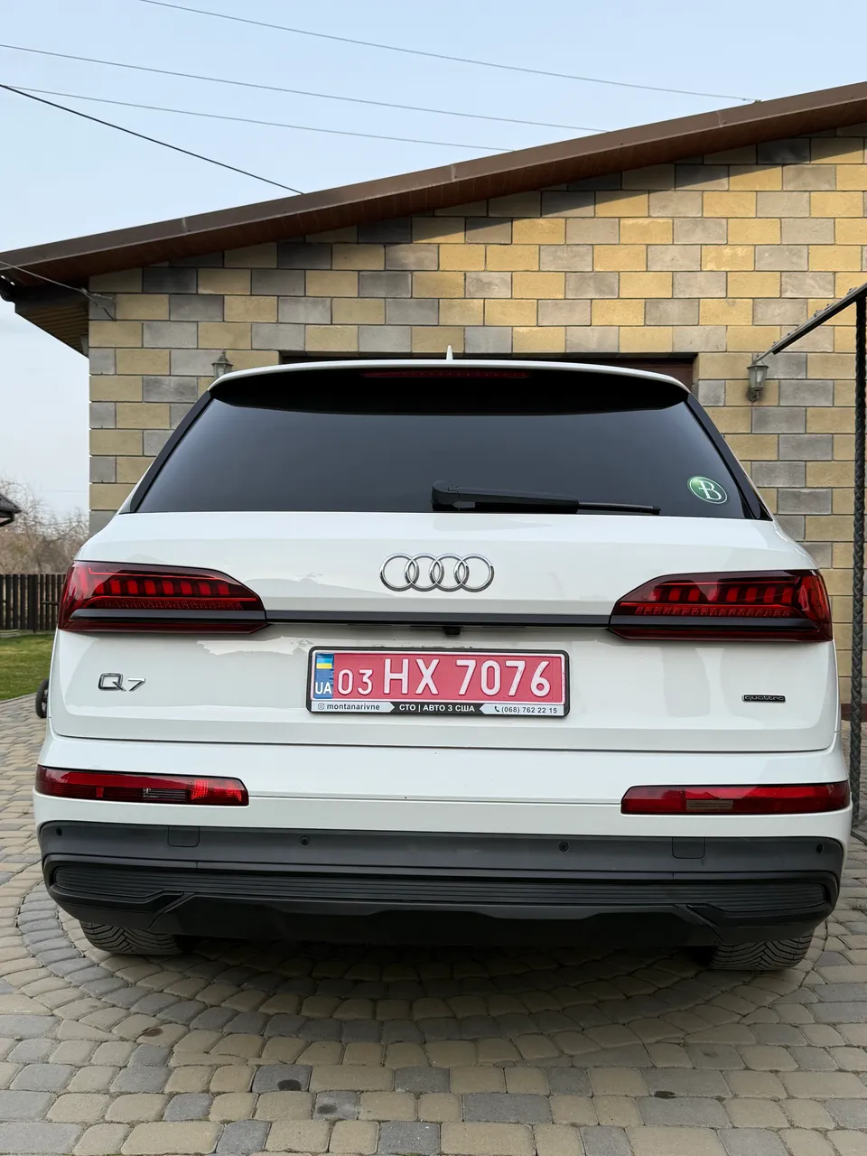 Audi Q7 - фото 2