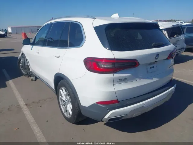 BMW X5 - фото 4