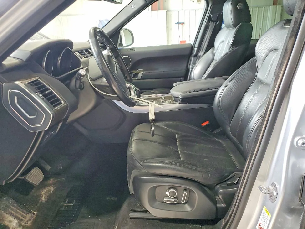 Land Rover Range Rover Sport - фото 7
