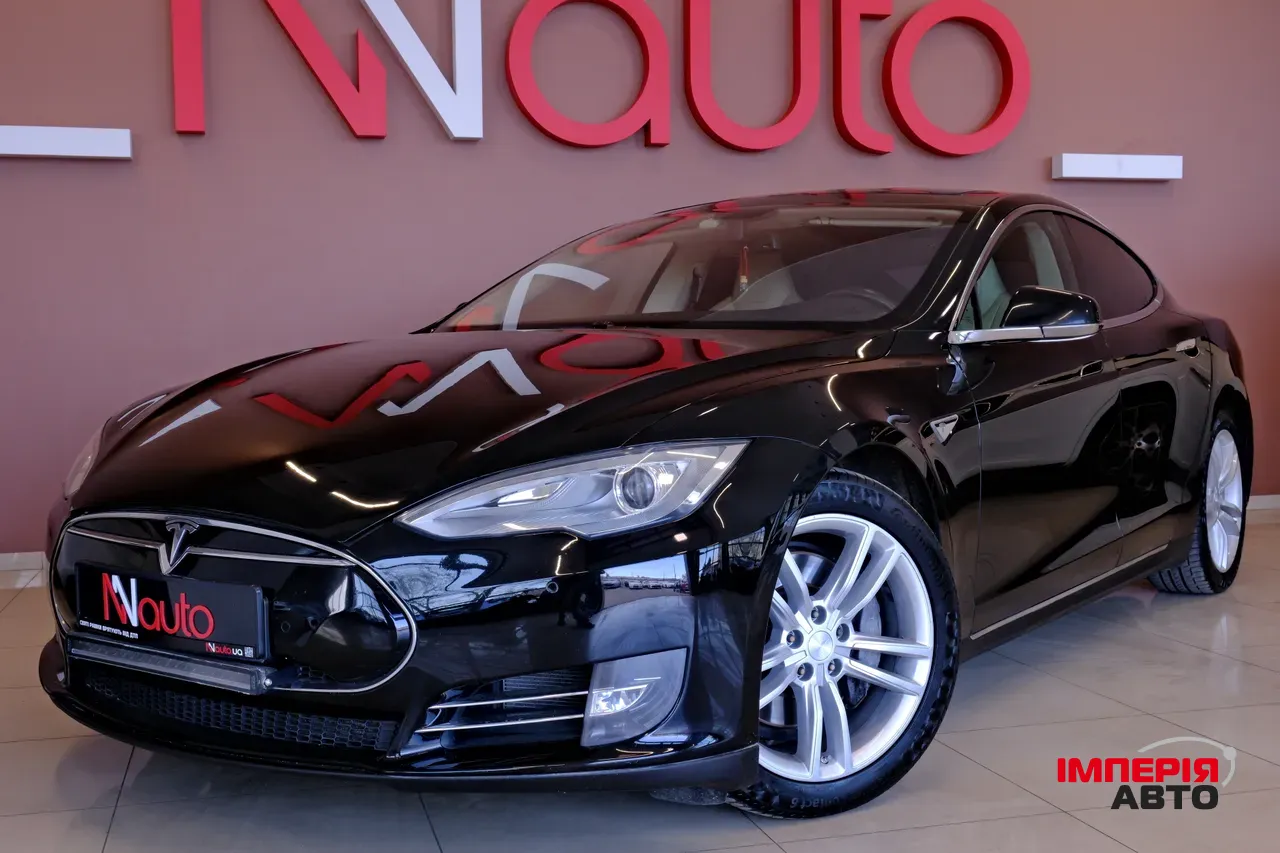 Tesla Model S - фото 2