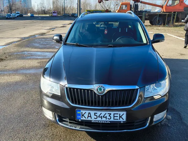Skoda Superb - фото 2