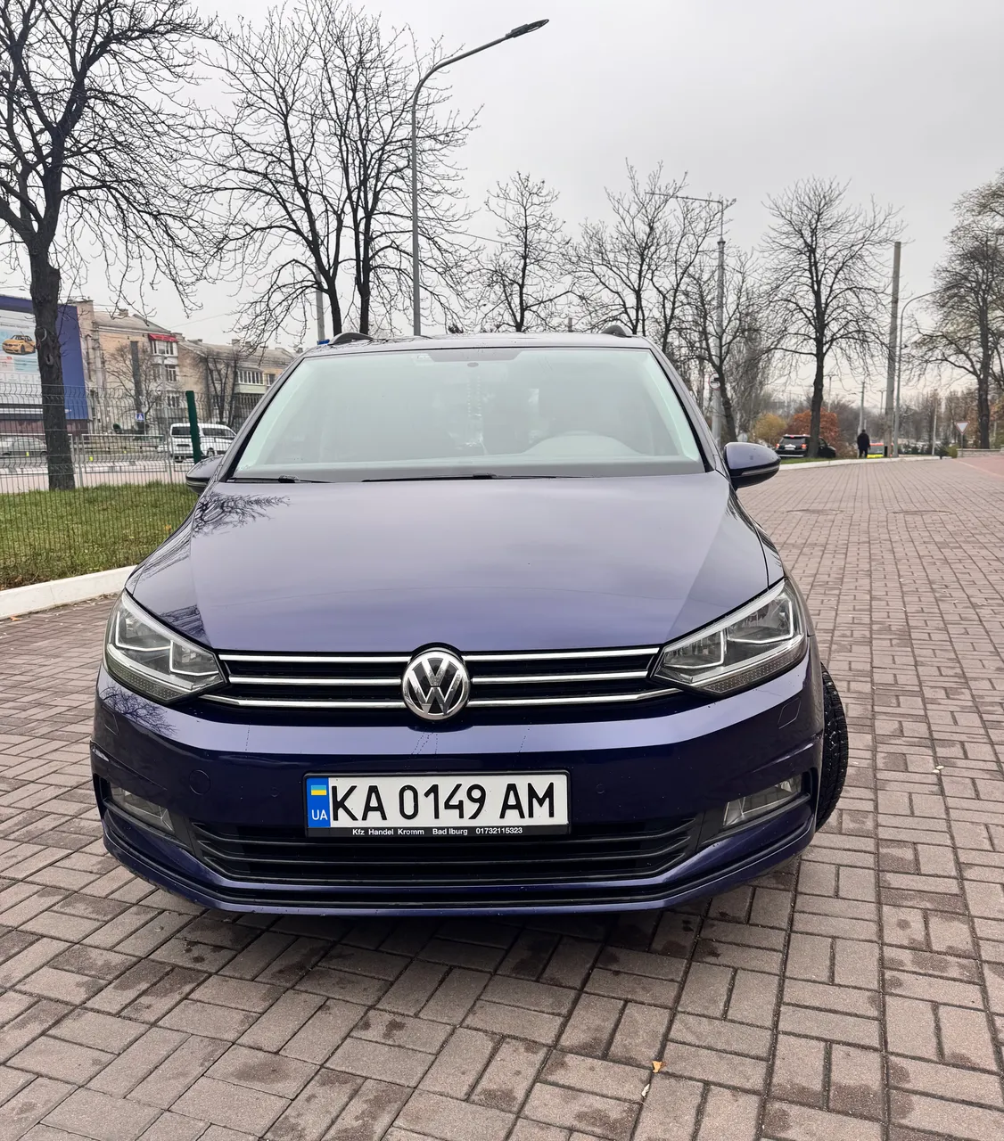 Volkswagen Touran - фото 3