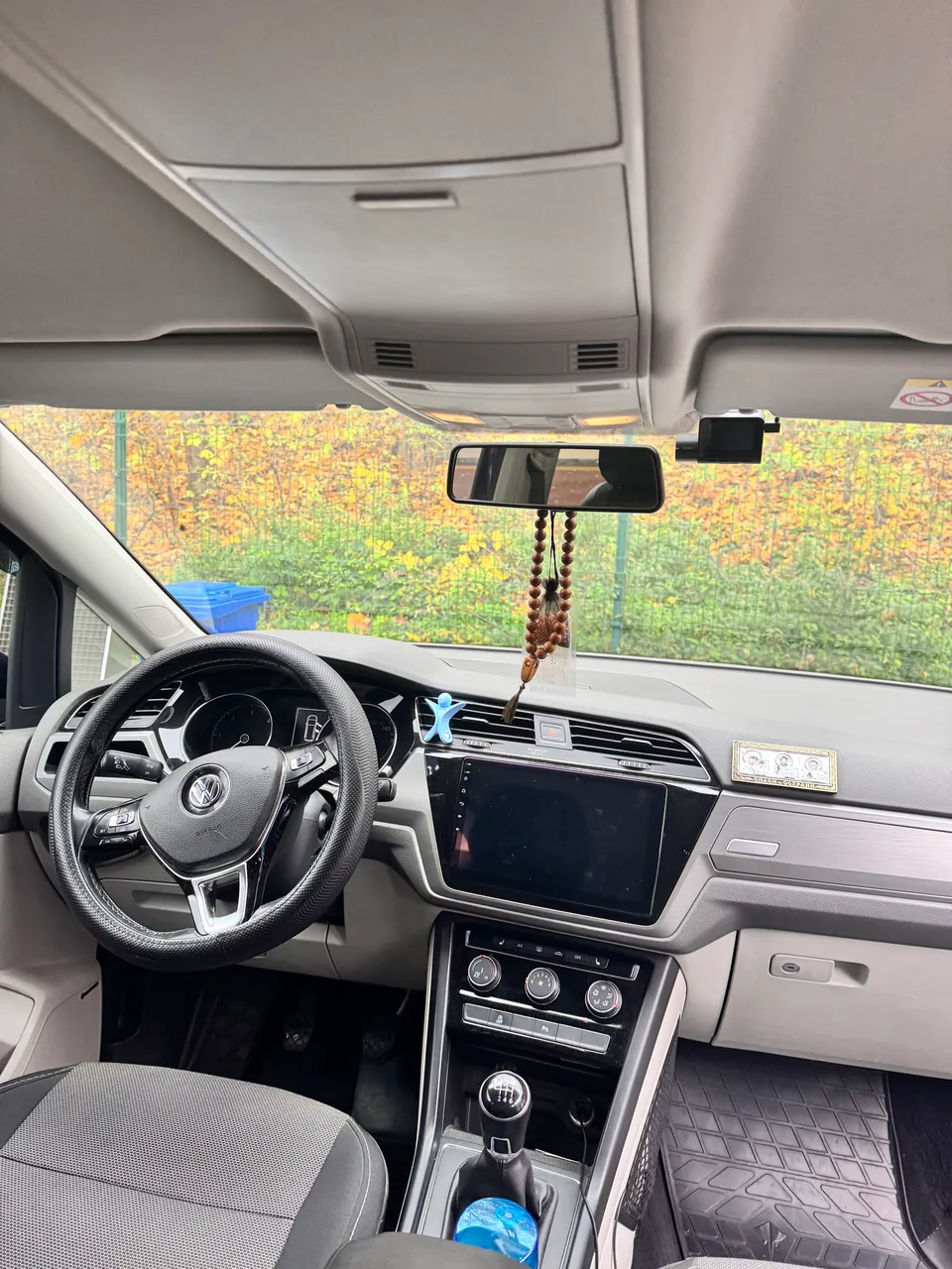 Volkswagen Touran - фото 7