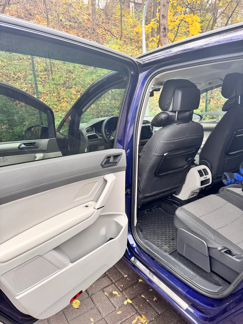 Volkswagen Touran - фото 11