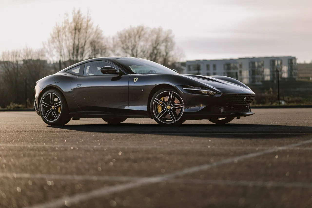 Ferrari Roma - фото 5