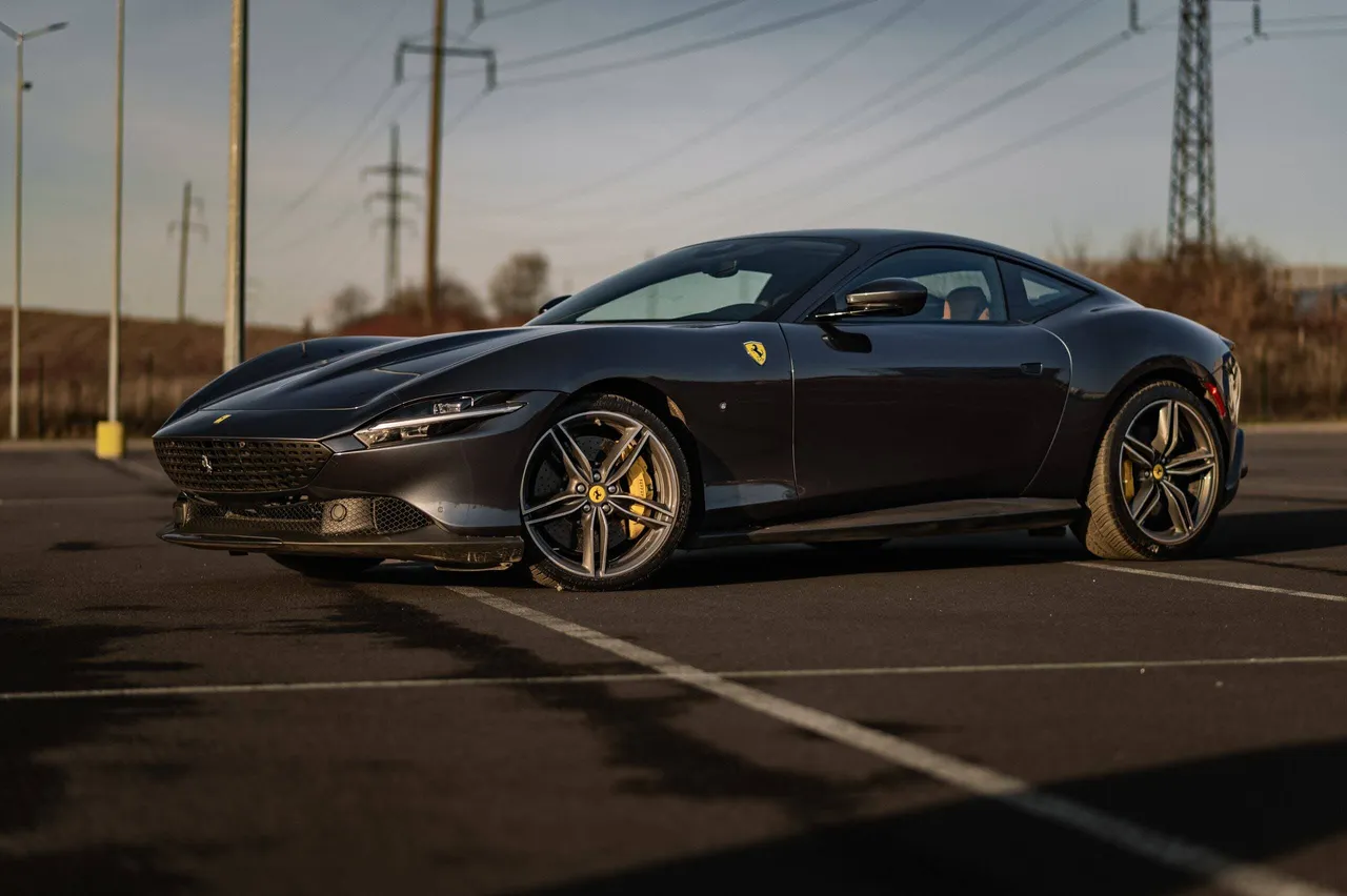 Ferrari Roma - фото 8