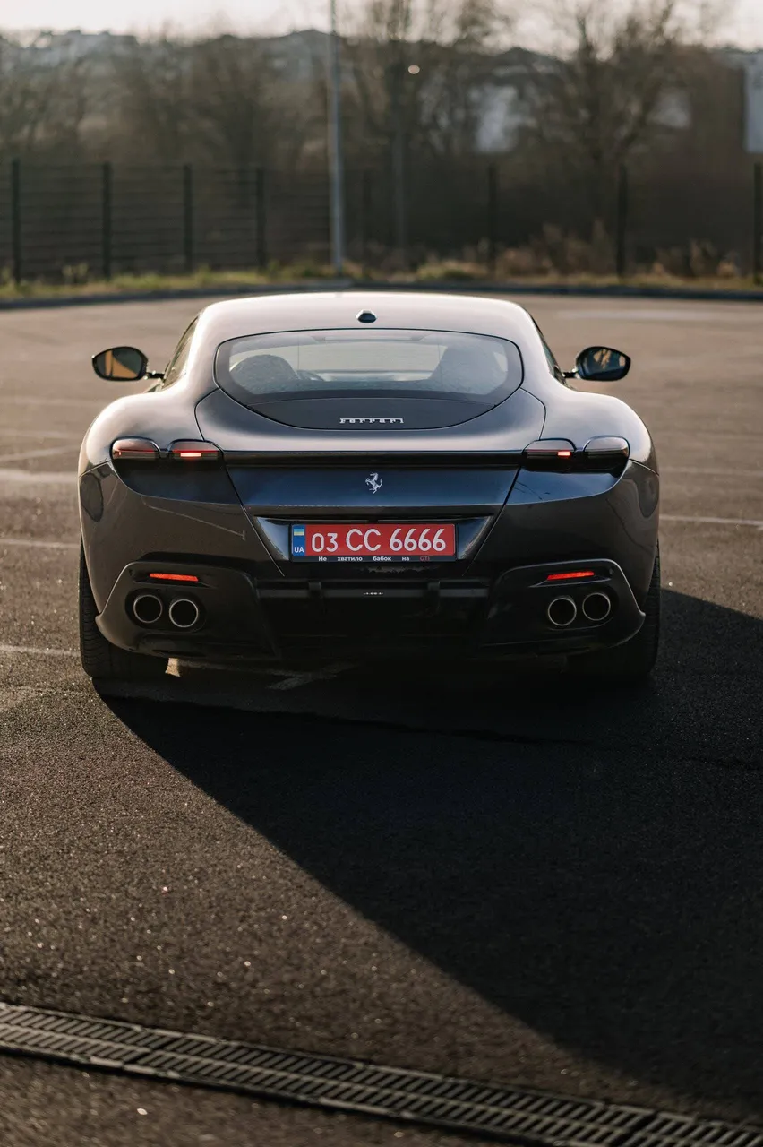 Ferrari Roma - фото 6