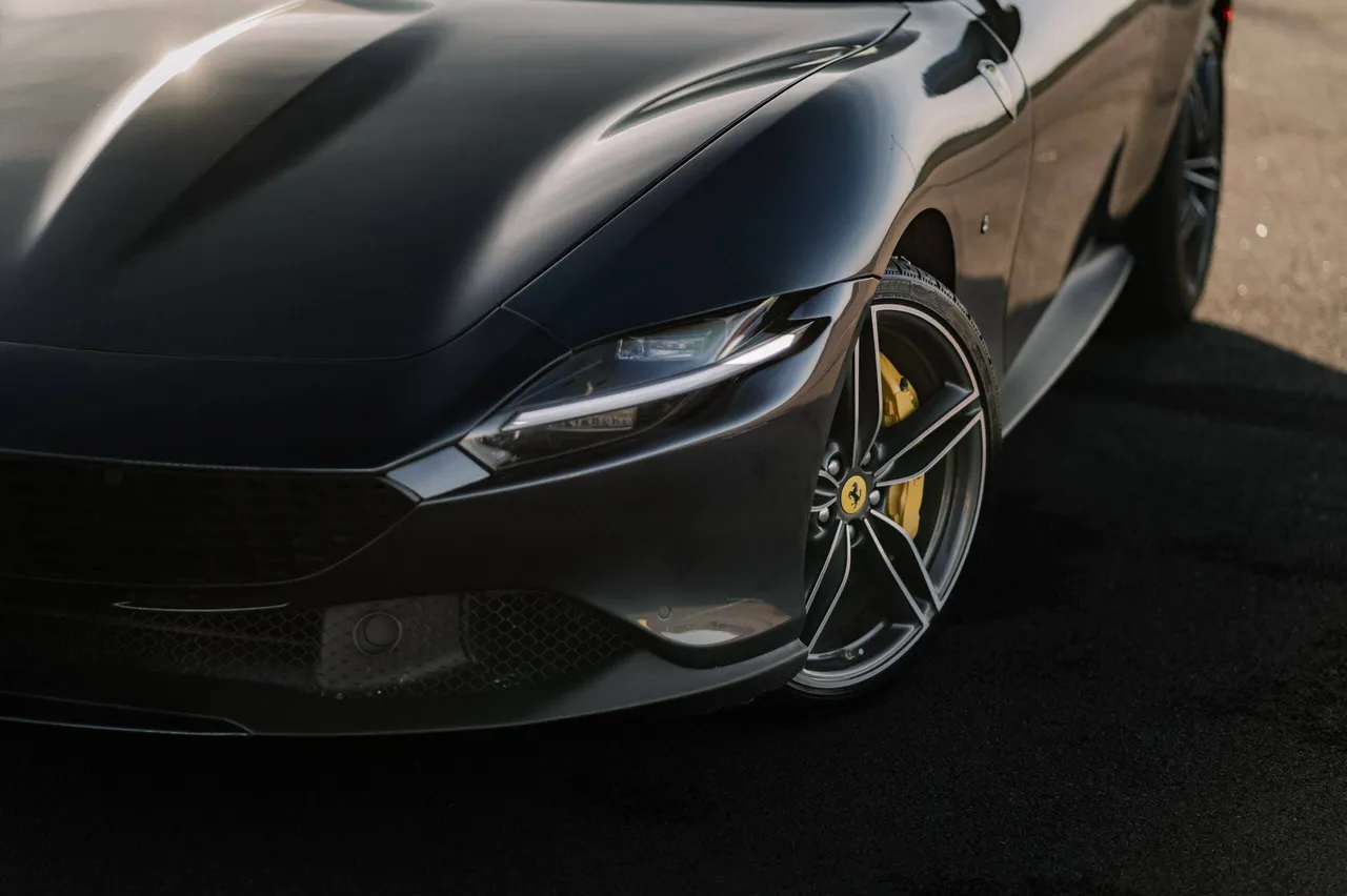 Ferrari Roma - фото 10