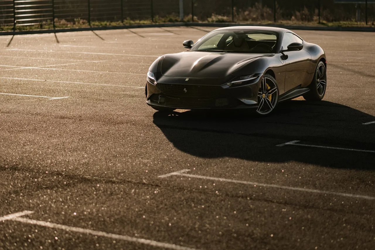 Ferrari Roma - фото 7