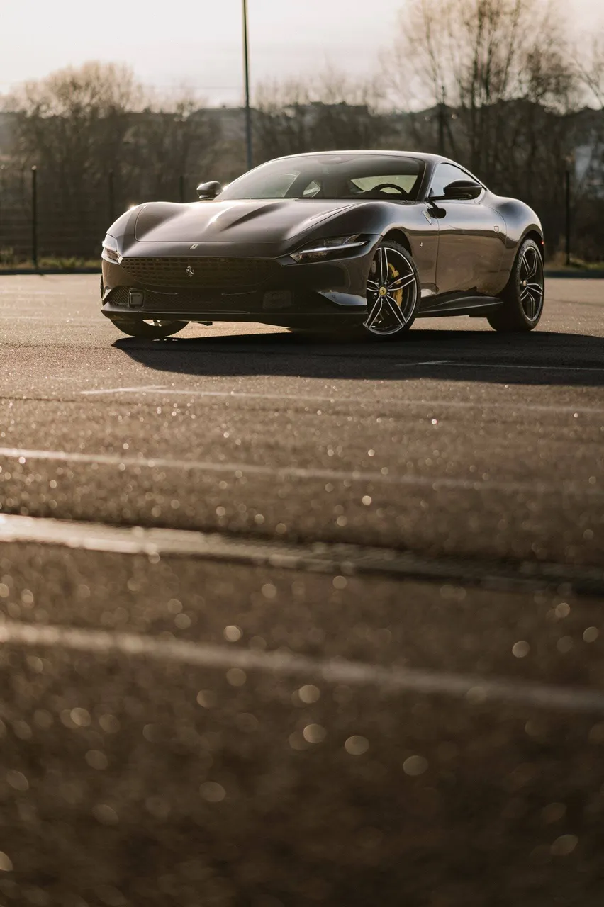 Ferrari Roma - фото 4