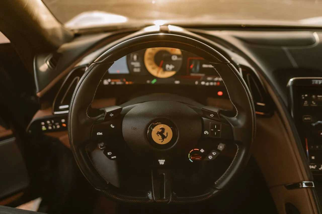 Ferrari Roma - фото 25