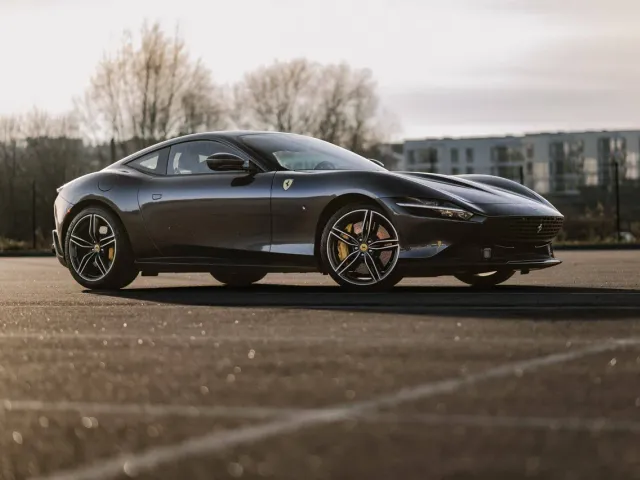 Ferrari Roma - фото 5
