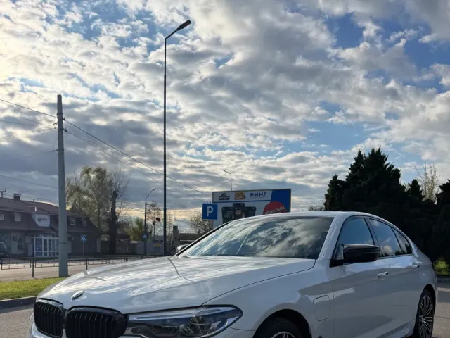 BMW 5 серії - фото 3