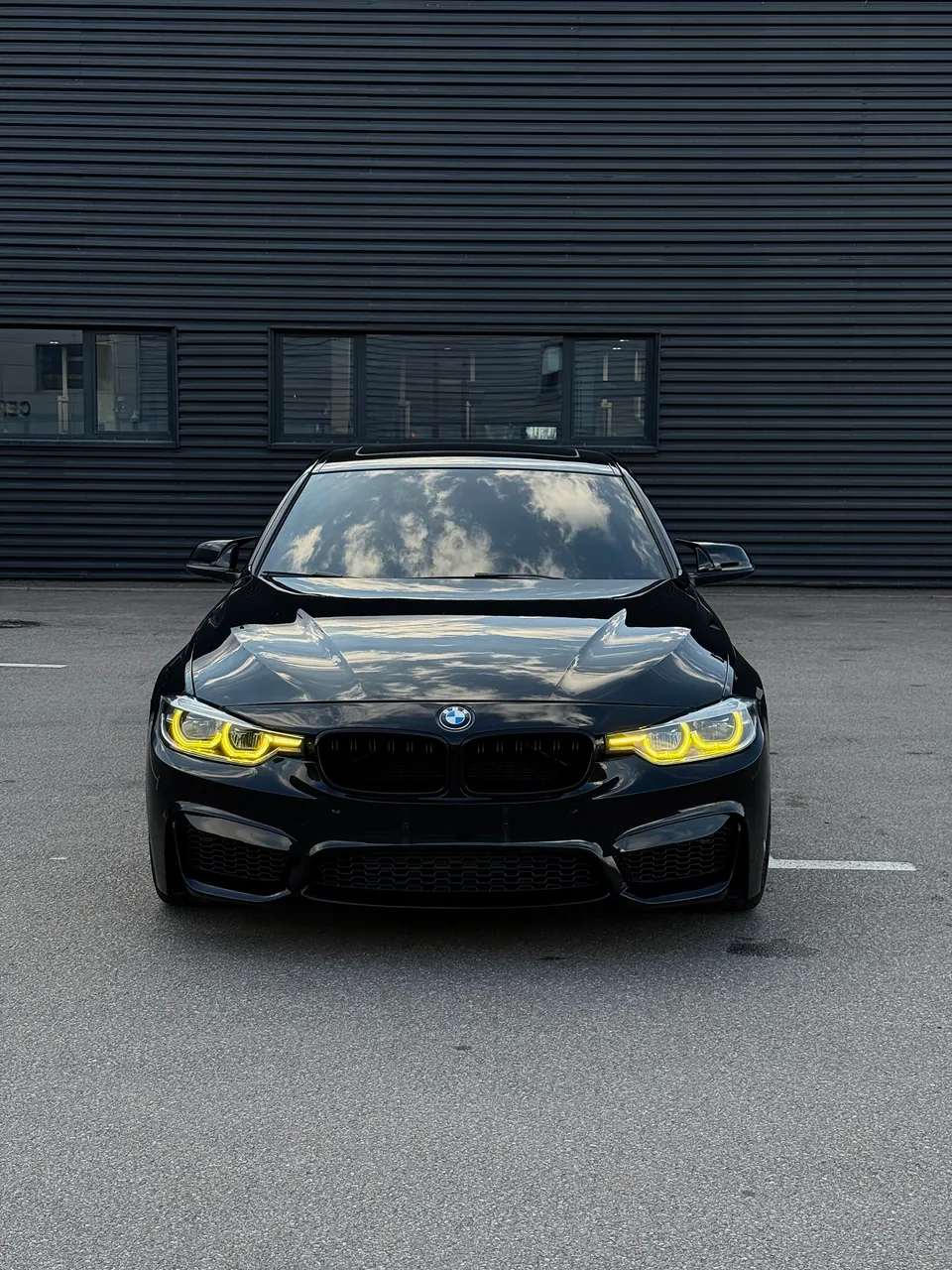 BMW 3 серії - фото 1