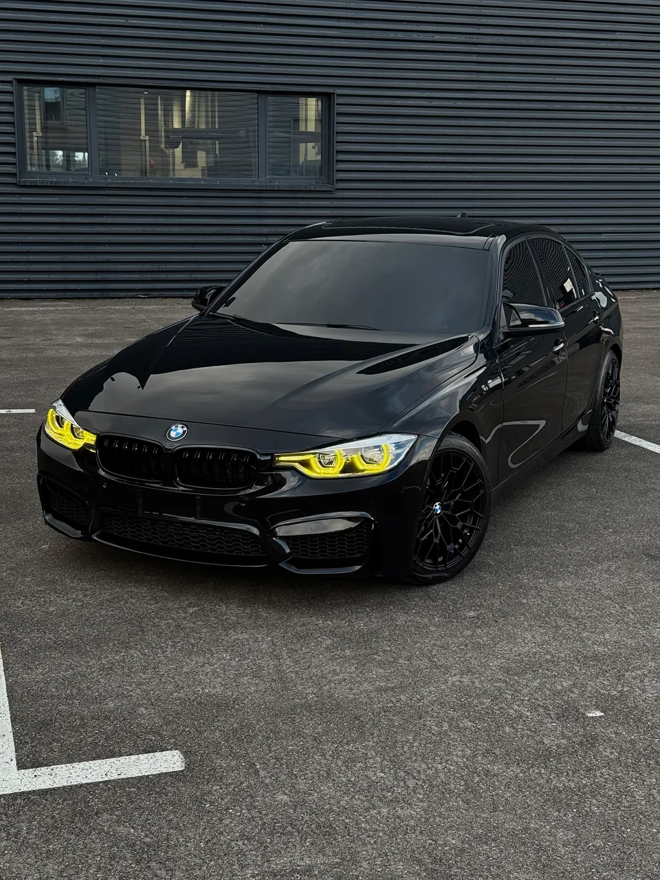 BMW 3 серії - фото 3