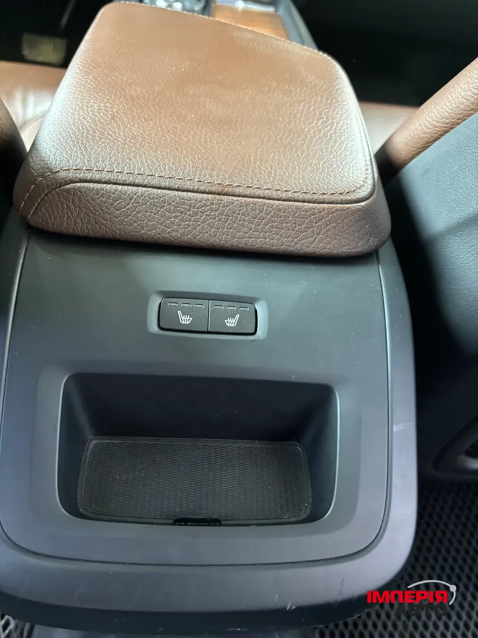 Volvo XC60 - фото 6