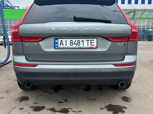 Volvo XC60 - фото 5