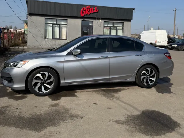 Honda Accord - фото 4