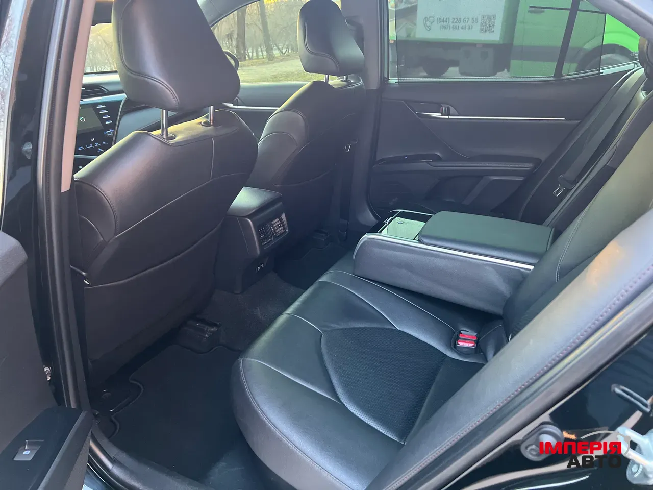 Toyota Camry - фото 7