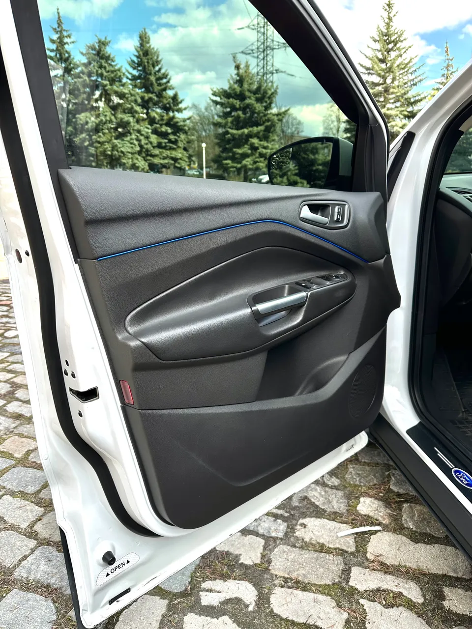 Ford Escape - фото 19