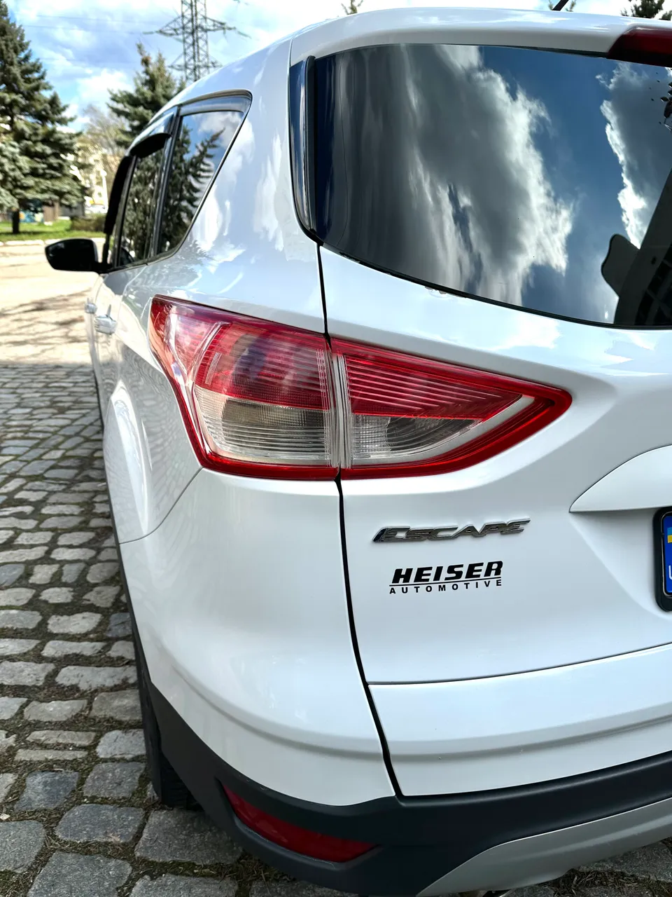 Ford Escape - фото 14