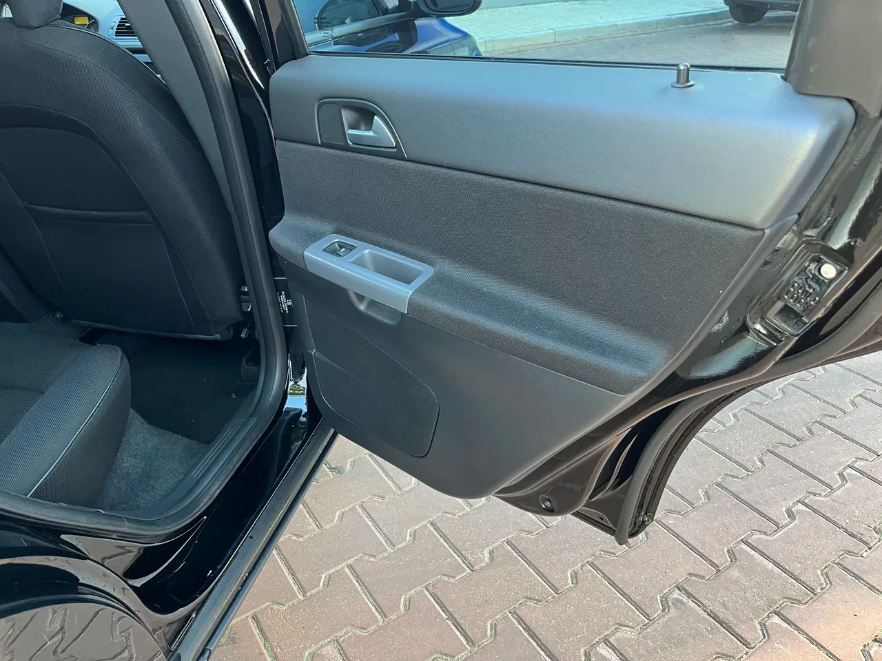 Volvo V50 - фото 19