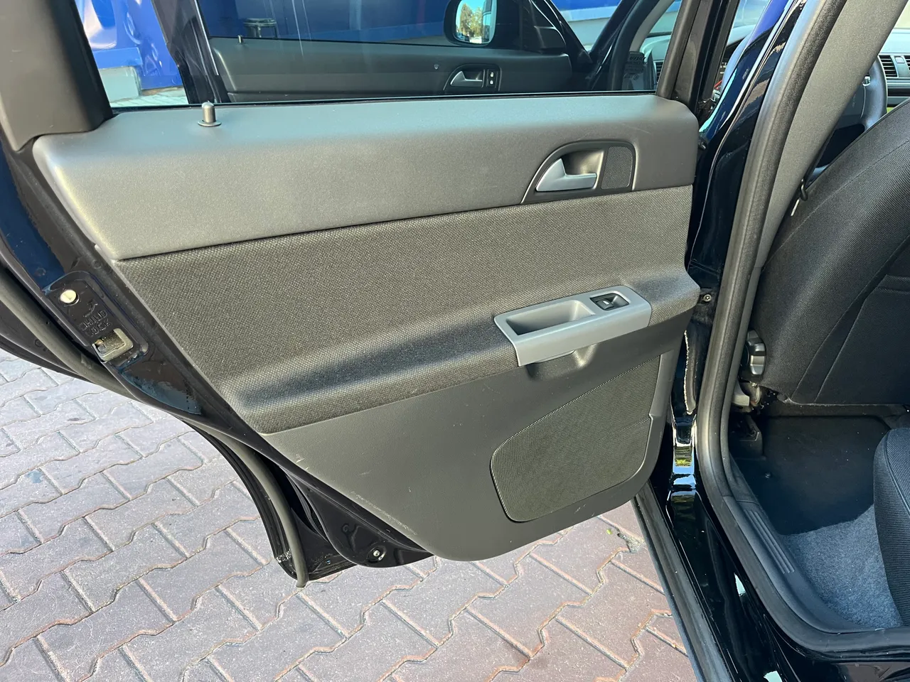 Volvo V50 - фото 21