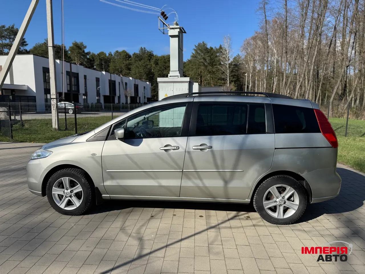 Mazda 5 - фото 3