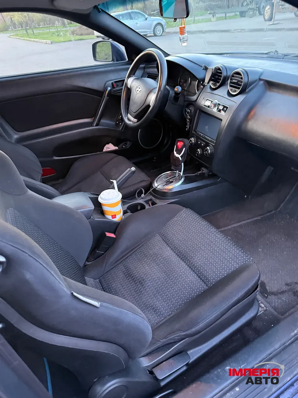 Hyundai Tiburon - фото 7
