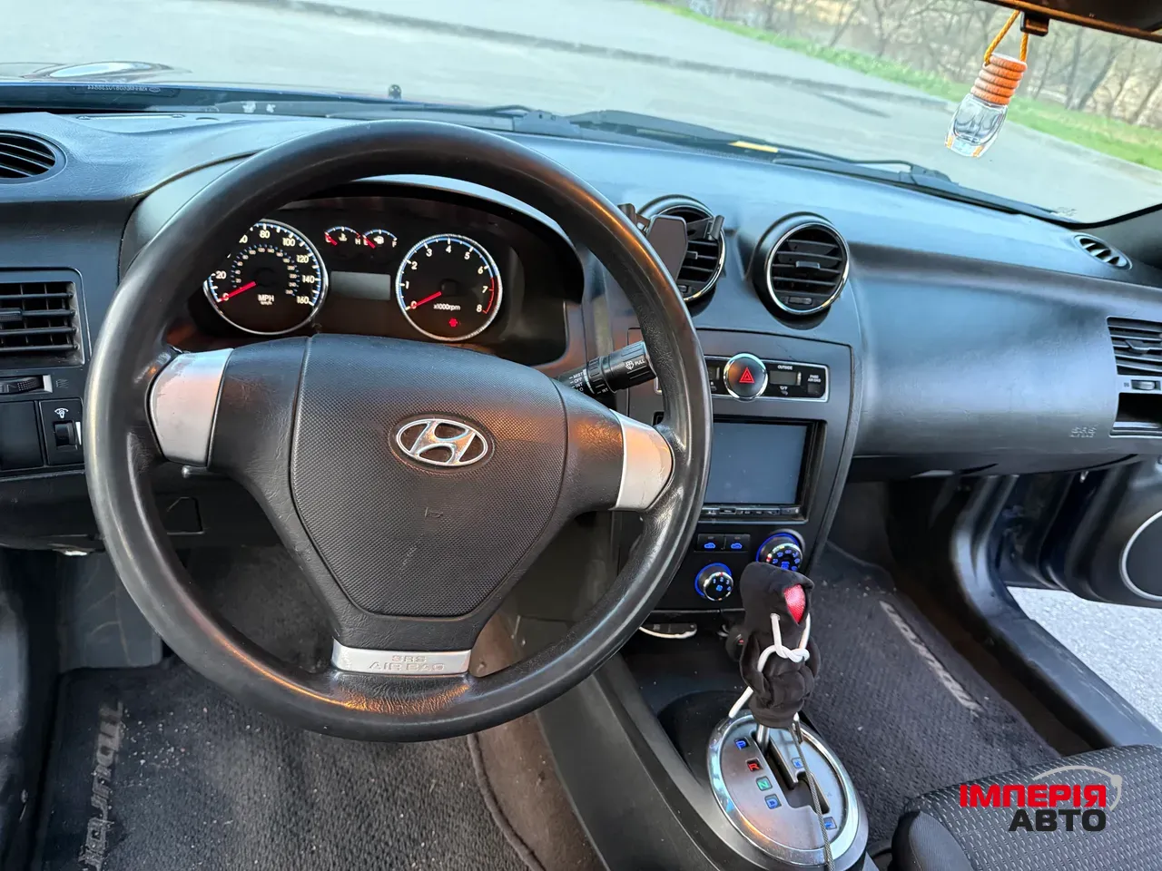 Hyundai Tiburon - фото 10