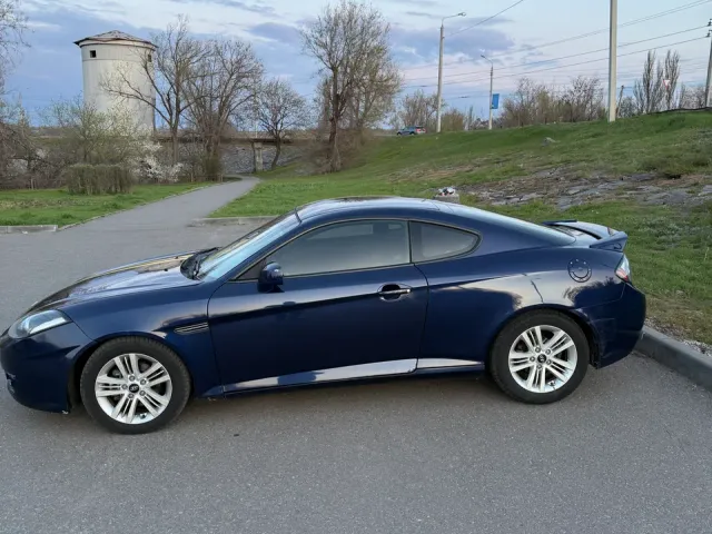 Hyundai Tiburon - фото 4