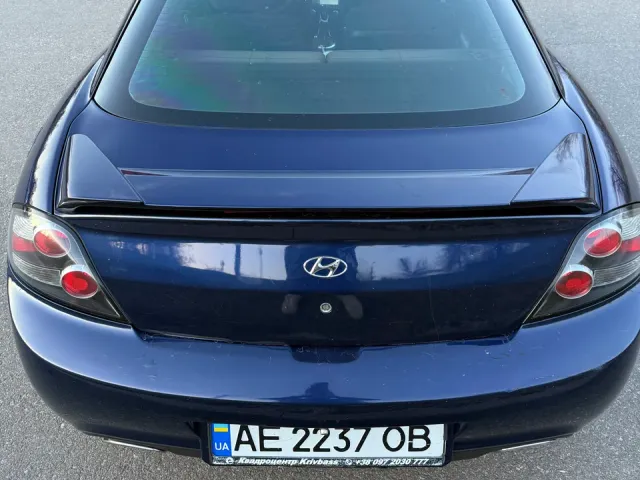 Hyundai Tiburon - фото 5