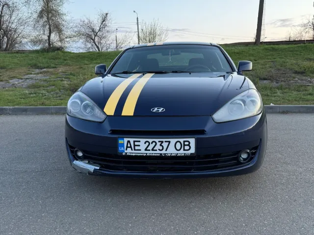 Hyundai Tiburon - фото 2