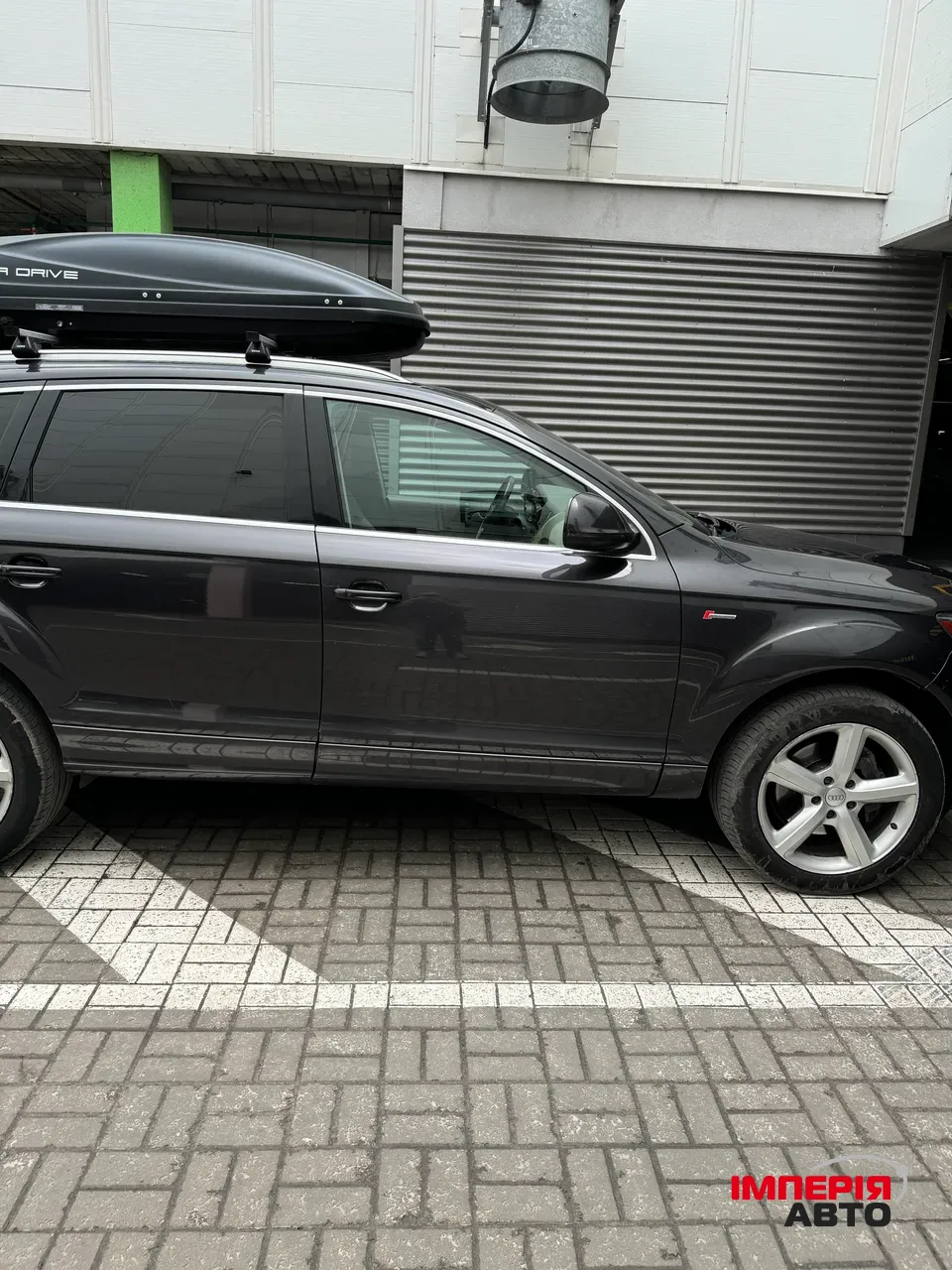 Audi Q7 - фото 13