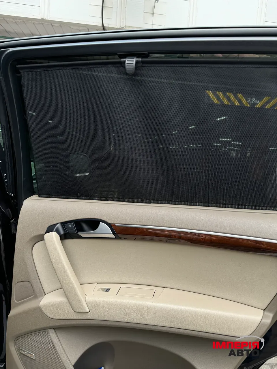 Audi Q7 - фото 25