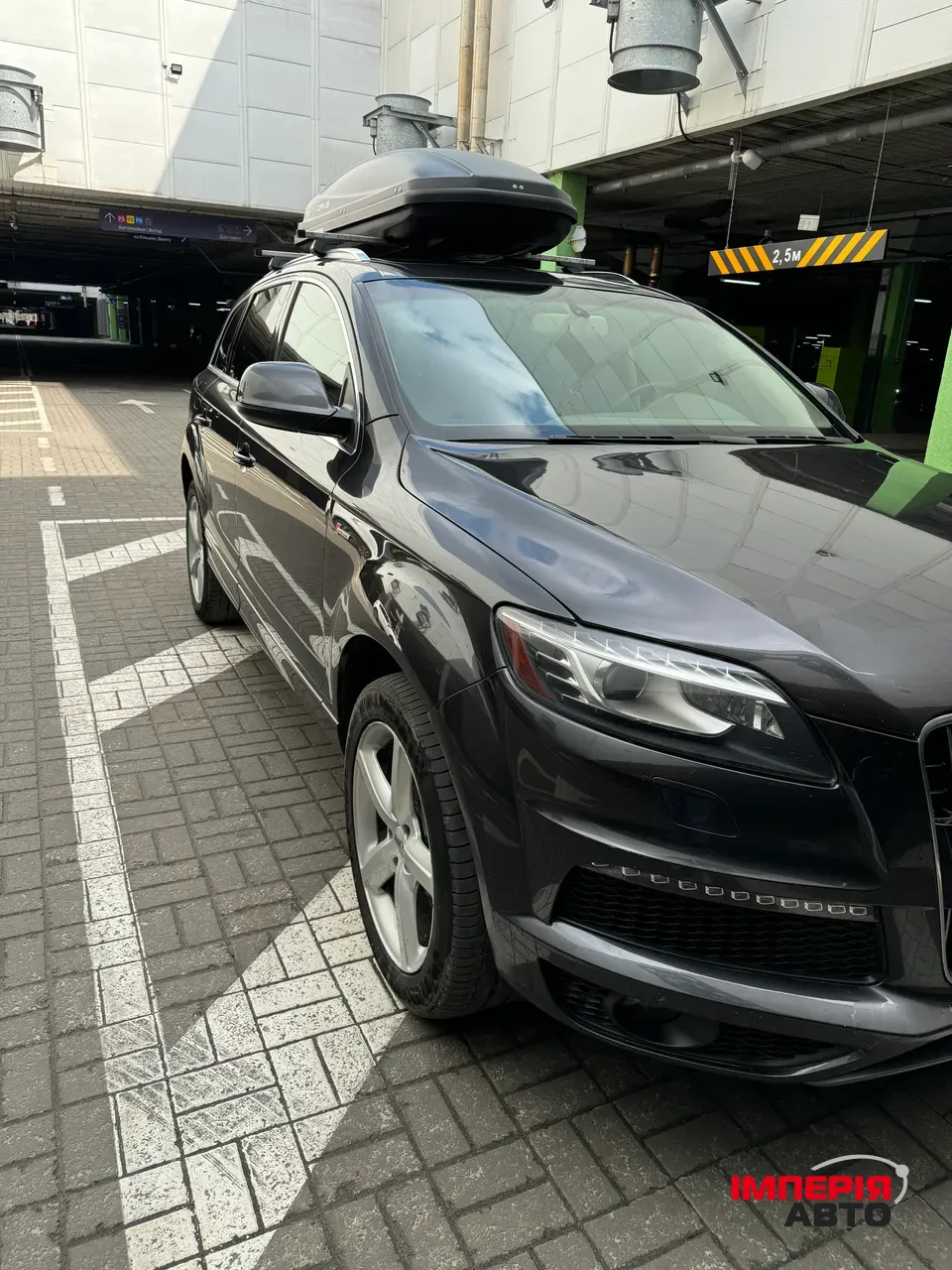Audi Q7 - фото 11