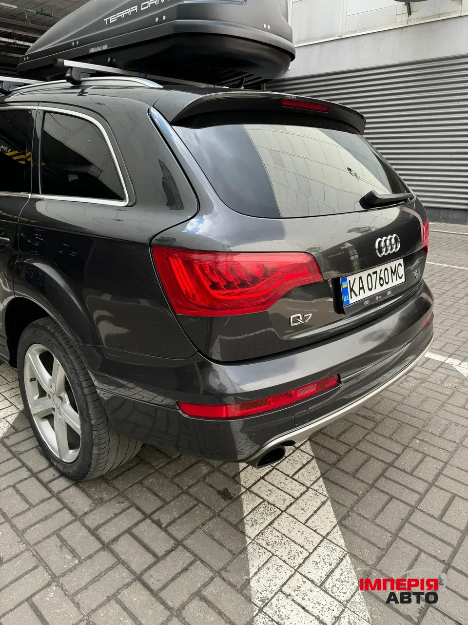 Audi Q7 - фото 7