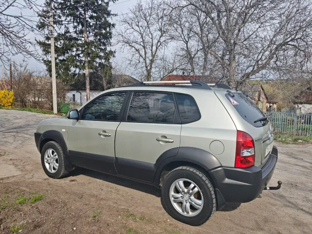 Hyundai Tucson - фото 2