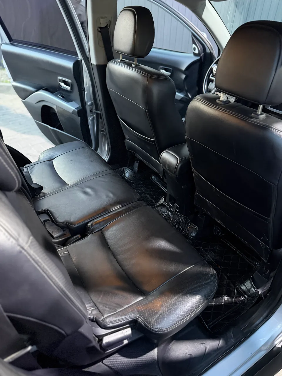 Mitsubishi Outlander - фото 10