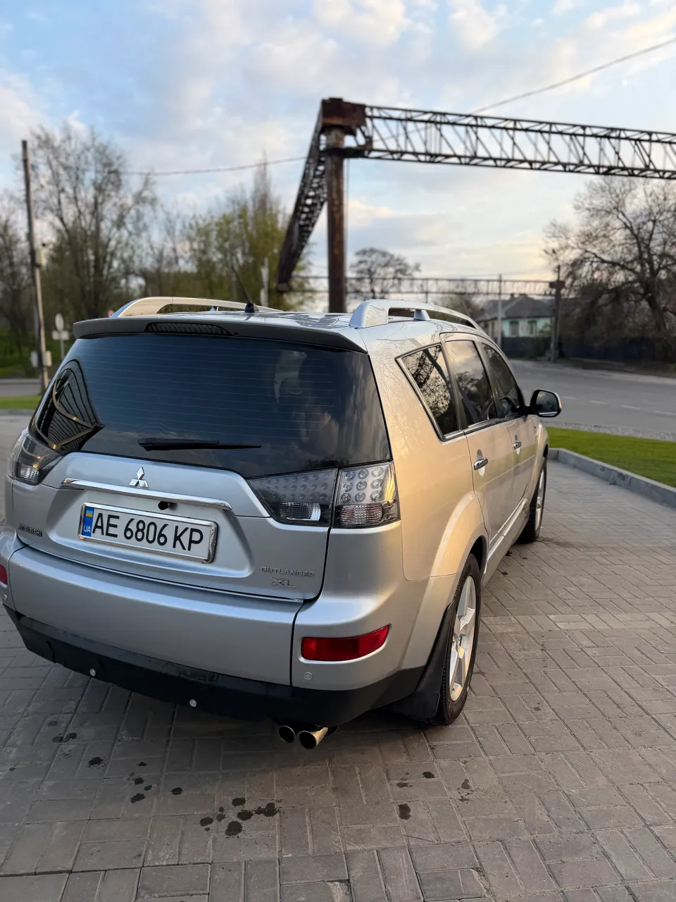 Mitsubishi Outlander - фото 6