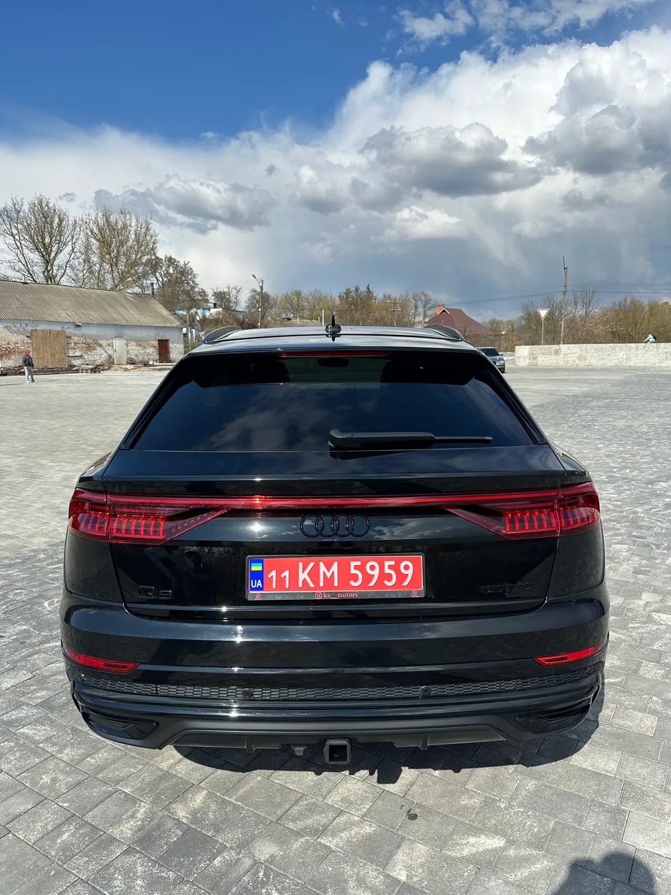 Audi Q8 - фото 2