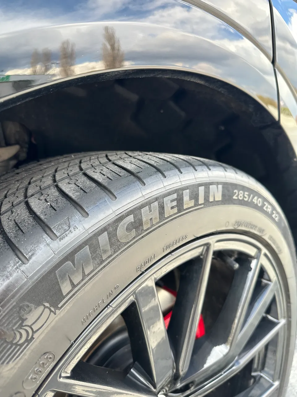 Audi Q8 - фото 11