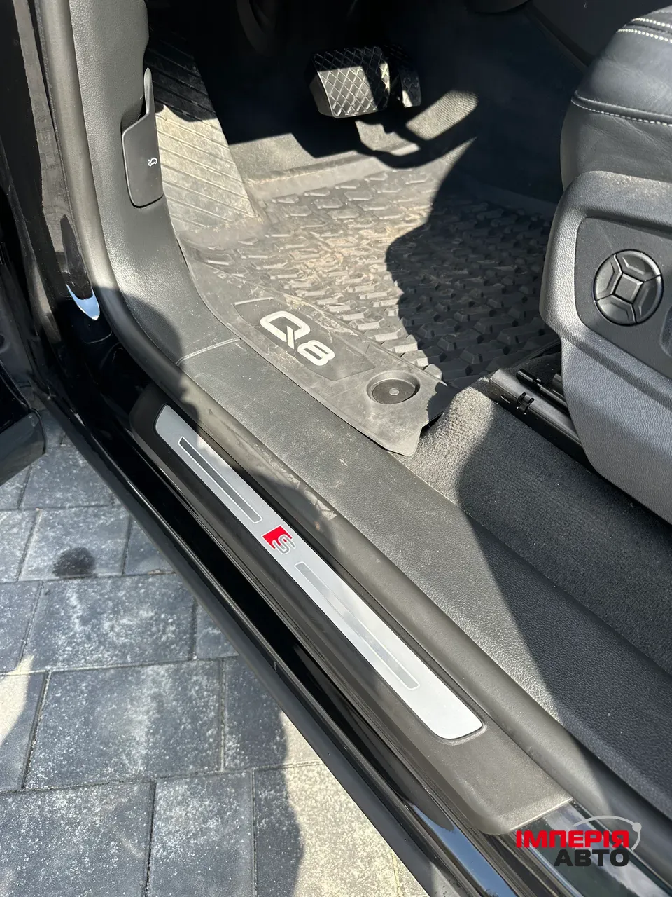 Audi Q8 - фото 9