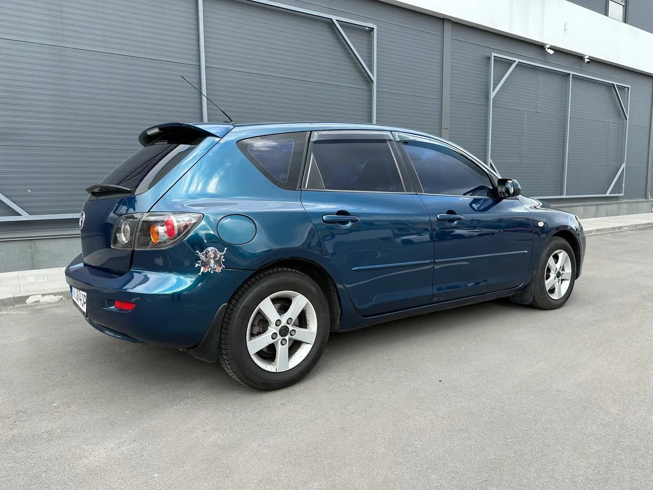 Mazda 3 - фото 7