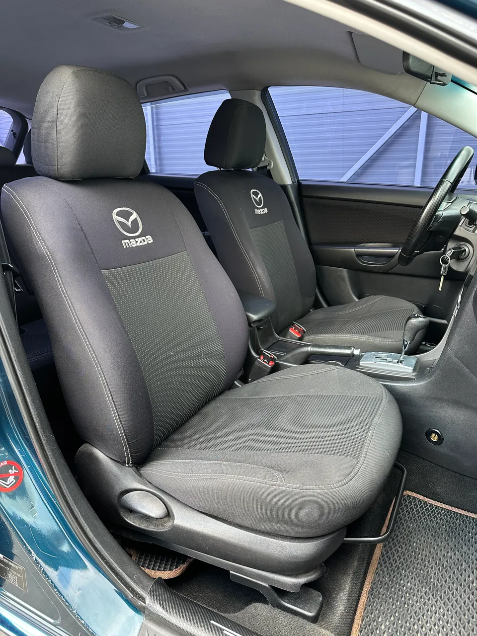 Mazda 3 - фото 24