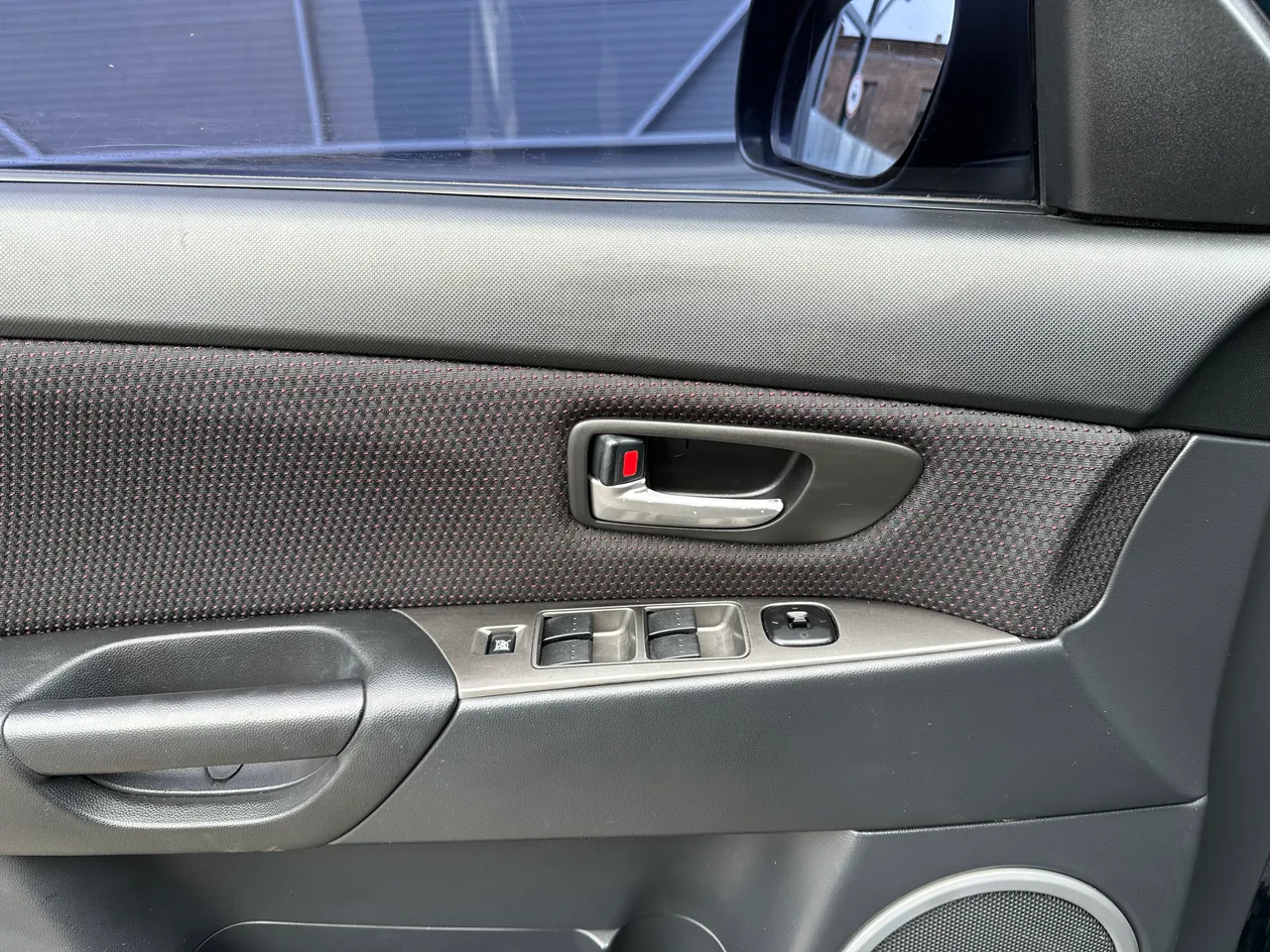 Mazda 3 - фото 19